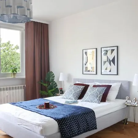 Vistula River By Arrenda Apartment Warschau